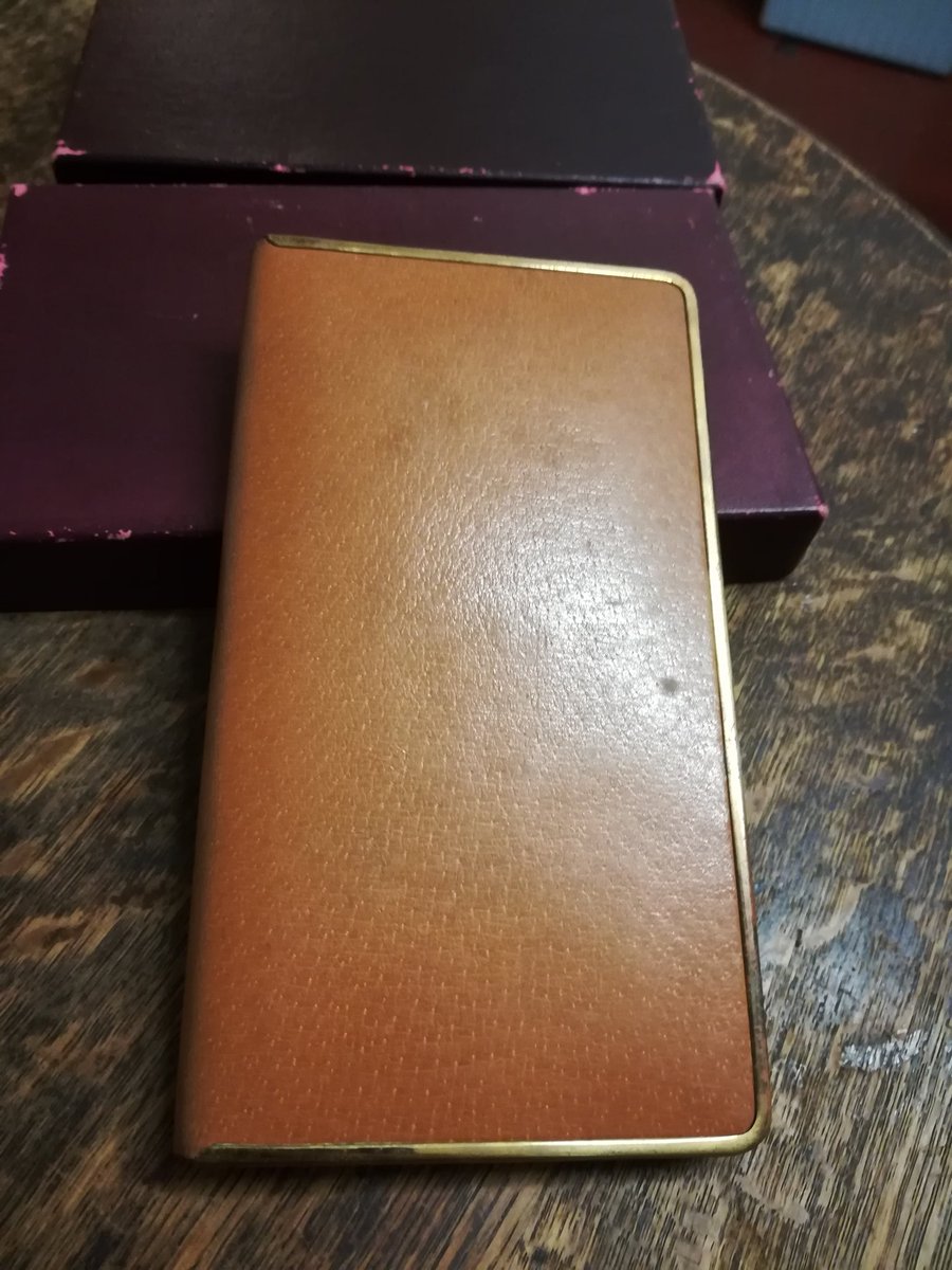 richardsstuff1's tweet image. A great collecter &apos;s item rear to have the box in mint condition 
rover.ebay.com/rover/0/0/0?mp…