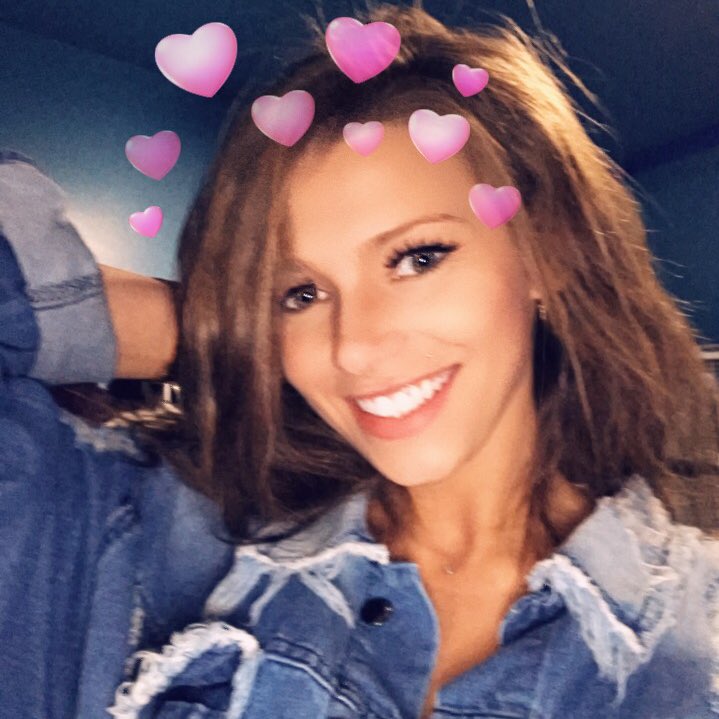 gimmealexus's tweet photo. #NewProfilePic https://t.co/jgH6ydLq8z