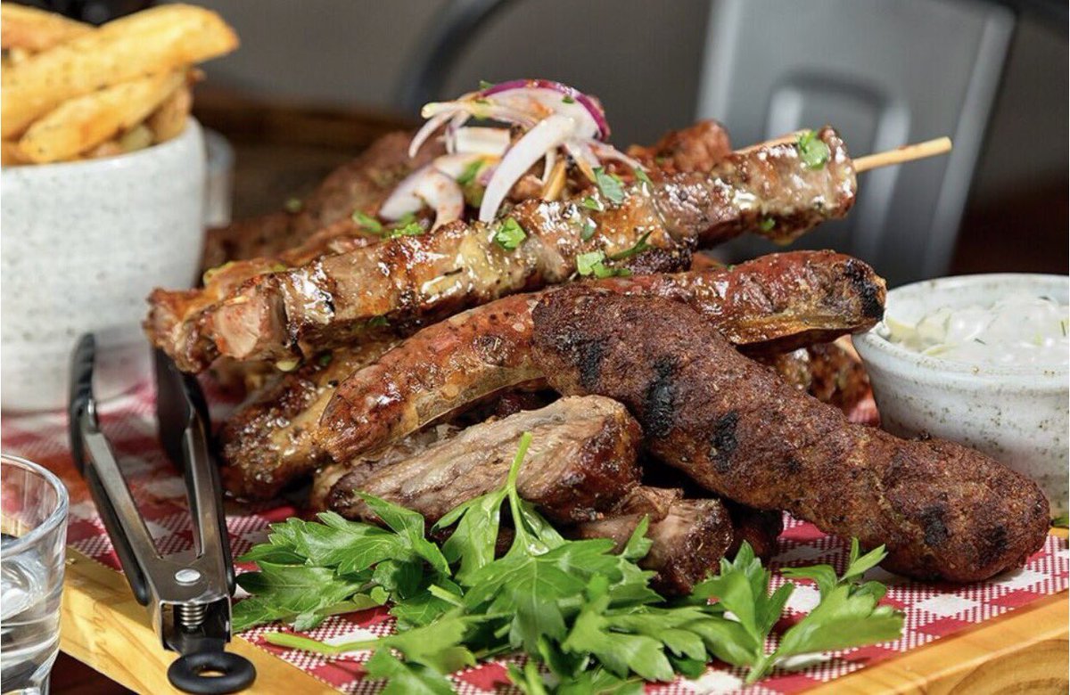 triakosia's tweet photo. Nothing better than lamb chicken and pork cooked on charcoal @triakosia 😋😋🇬🇷🇬🇷🍻🍻🍷🍽 #wineanddine #dinnerwithfriends #meatlovers #mezzebar #mezze #meze #mezzelover #greekfood #greekeats #greekfeast #saturdaynightdrinks #wine #tapas #greek #greekrestaurant #melbourneeats https://t.co/n3DjkEB4GV