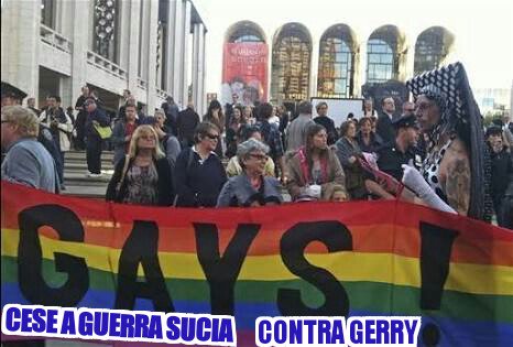 FelipeEladioMx's tweet photo. #NoTotol
Trae power el Edil, hoy protestó esta importante comunidad en Palacio de Gobierno; exigen que ya dejen en paz a Gerry,  que lo quieren de candidato.
Tabasqueños y argentinos juntos
#ViernesDeMeme https://t.co/YRgwNypwxR