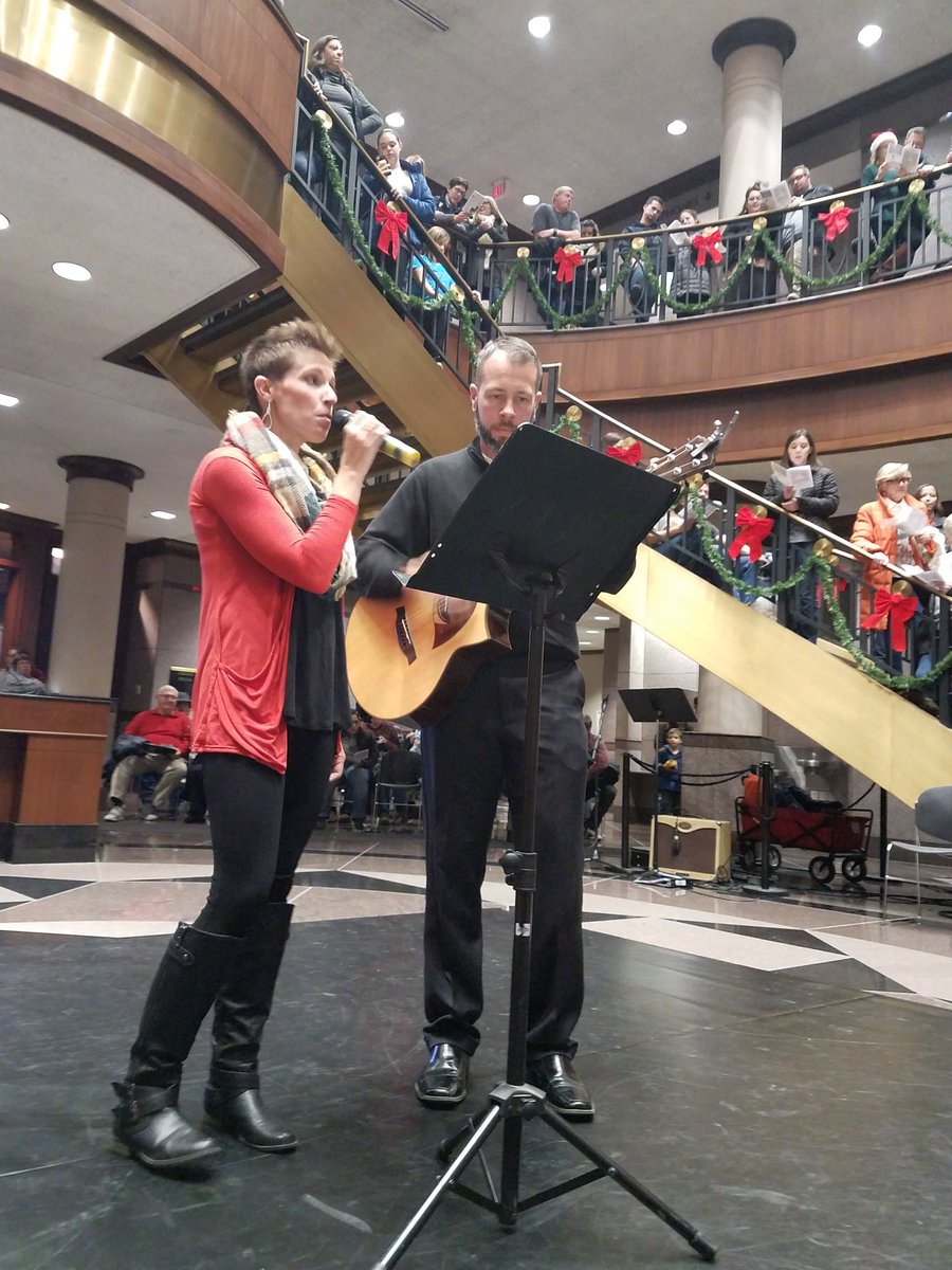 NoblesvilleCOC's tweet photo. What a night of talent and traditions.  Full house @HamcoIndiana Judicial Center for our tree lighting ceremony. @NoblesvilleIN @4NFUMC @Mainstrt https://t.co/uukvA3kSUr