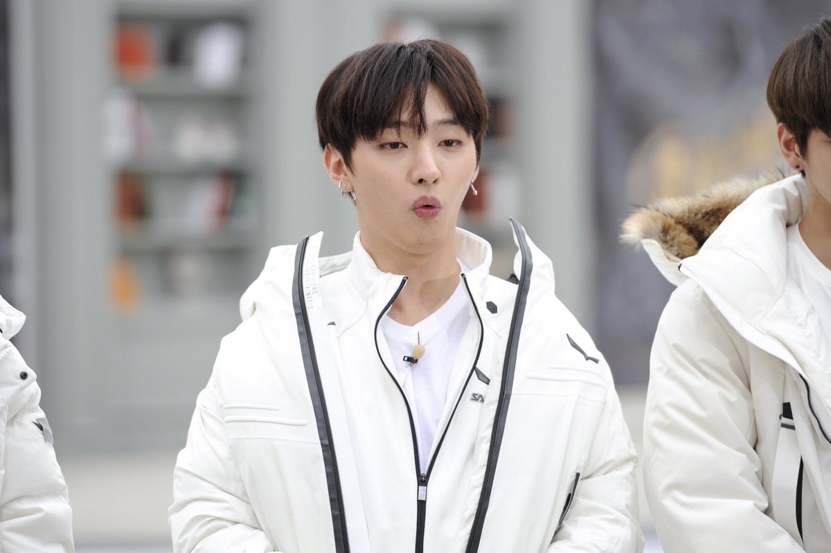 SBS_Masterkey's tweet photo. #윤리다 #지성씨 표정부자 웃음부자 #윤지성과 함께하는 #마스터키 옹녤윤 조합 워후 토요일 6시 10분 언제오나 하... https://t.co/7NL3uqet7a