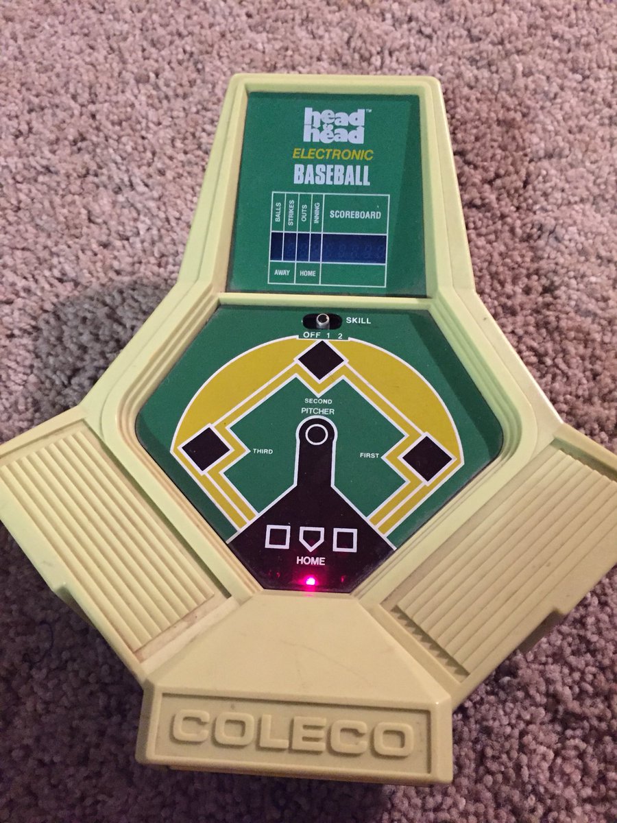 menomoniewi's tweet photo. I’ll never understand kids and this newfangled technology https://t.co/fsIGlTfp5n