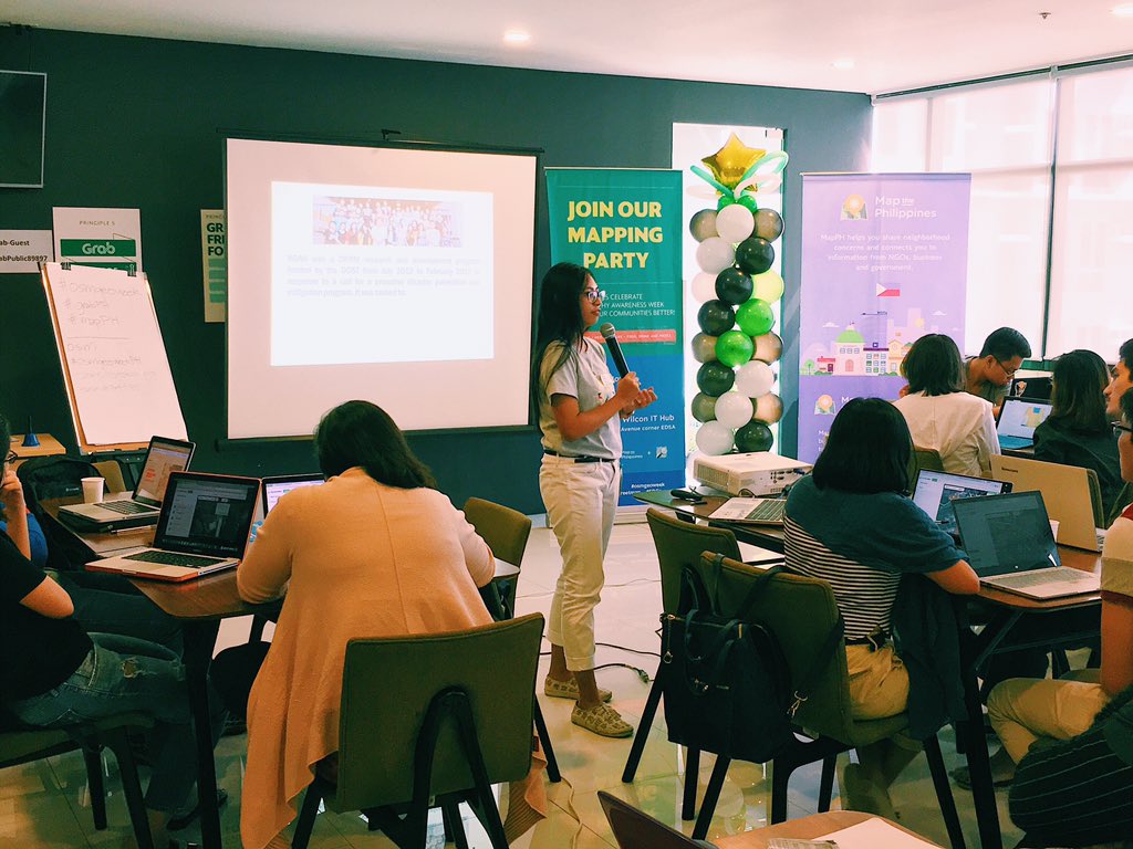mapmakerdavid's tweet photo. Happy to see friends and former geography students in the mapping party by Map the Philippines, Grab, and OpenStreetMap Philippines. We need to multiply mappers. 🙂 #osmgeoweekPH #mapPH #grabPH #osm https://t.co/tJznc53RoC