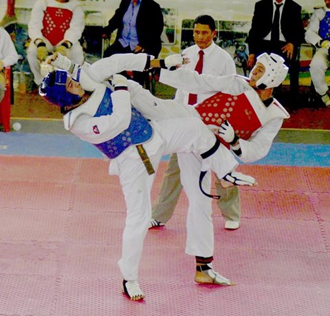 Imdel_oficial's tweet photo. . @MERVINMENDEZQ Medalla de #Oro en los #JuegosBolivarianos2017 de nuestro @luisadelso #OrgulloDeLagunillas #CiudadOjeda #LagunillasNoSeRinde #IMDEL https://t.co/pYtQfpdcVP