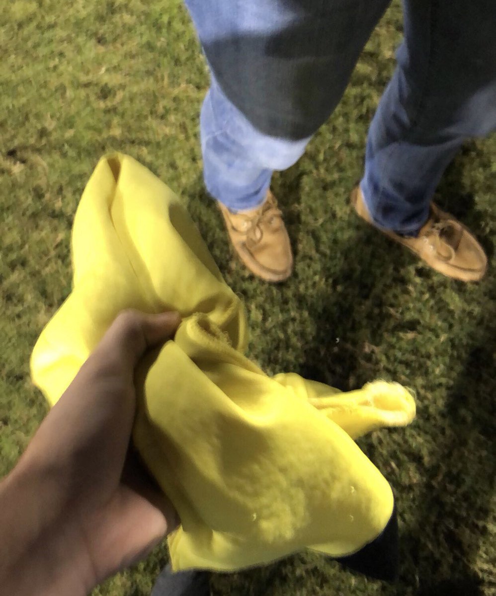nannernation123's tweet photo. All great things come to an end. 🍌 https://t.co/Ir1uXPHaTt