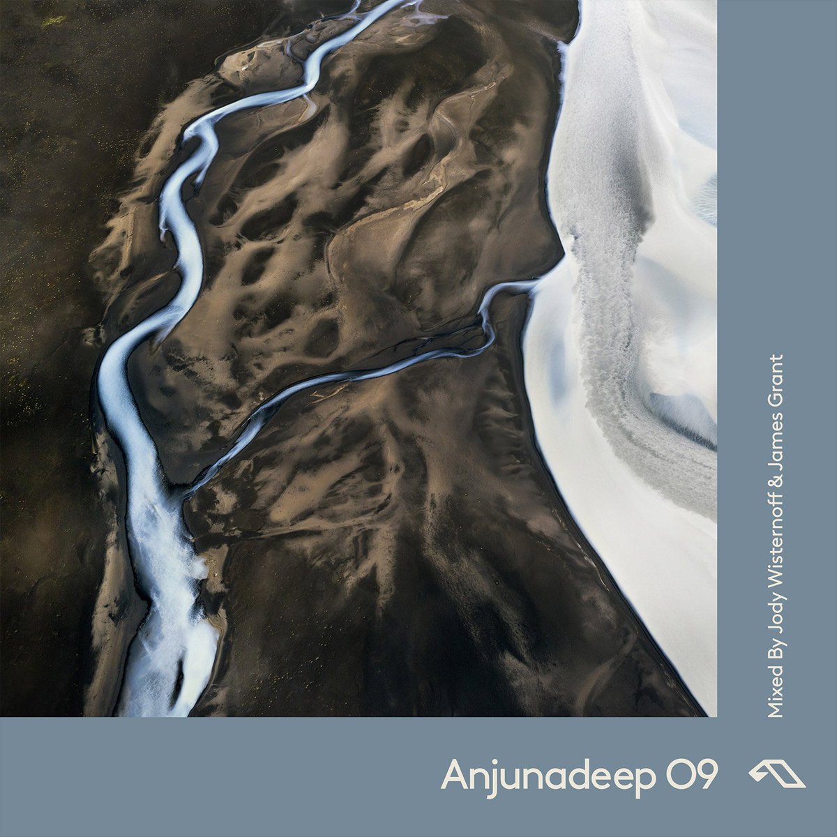 jackyqin52's tweet photo. Continuing the journey of #Anjunadeep09 with James Maloney 'Angel Wings (@TontarioMusic Remix)', @moddmusic 'Abenaki', @fluidamusic 'Branches', and @planete_music 'Faded Memory... #LDPD002 https://t.co/BhlvvTjO3R