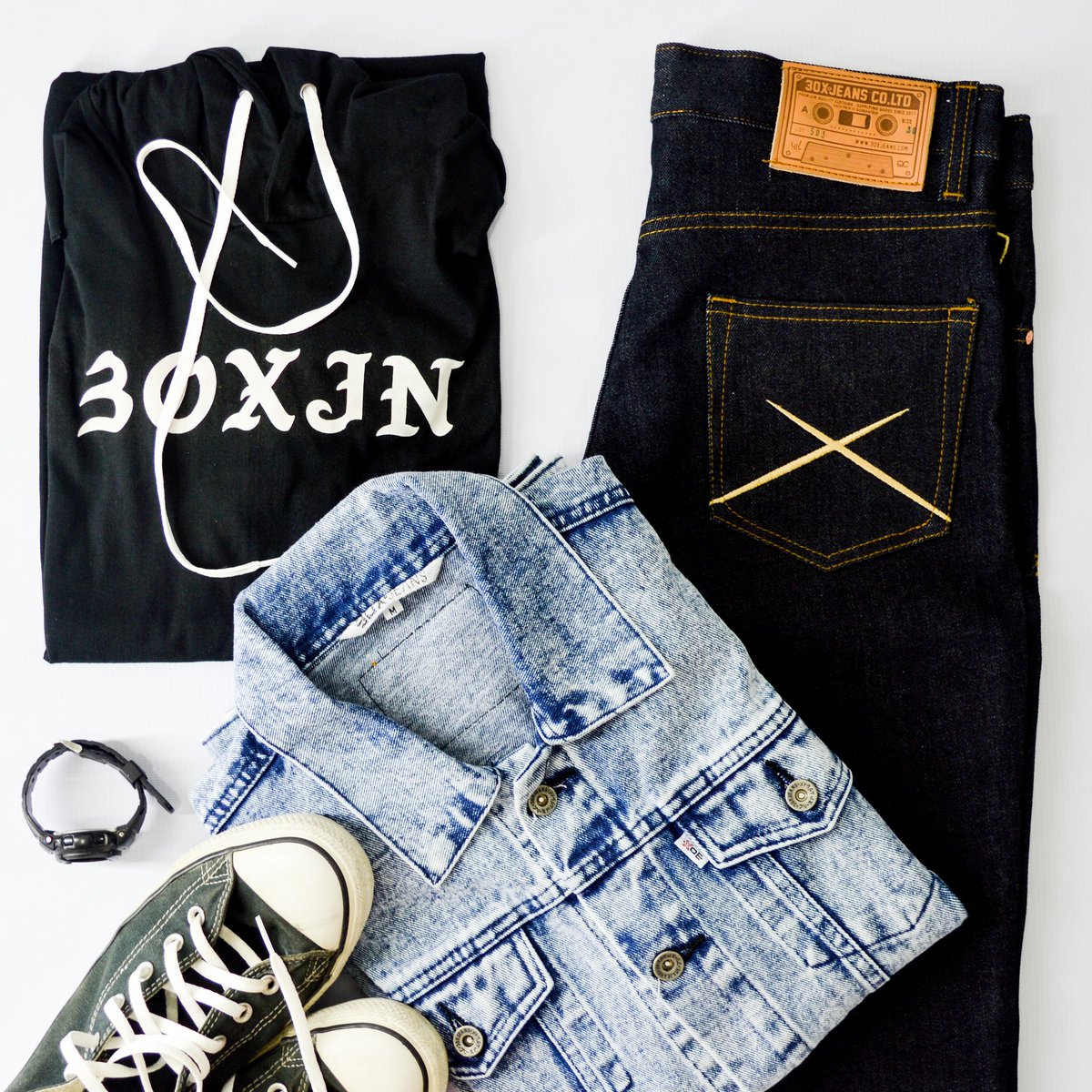 Order :
WA/SMS : 081809212300
Line : 30XJEANS_ID