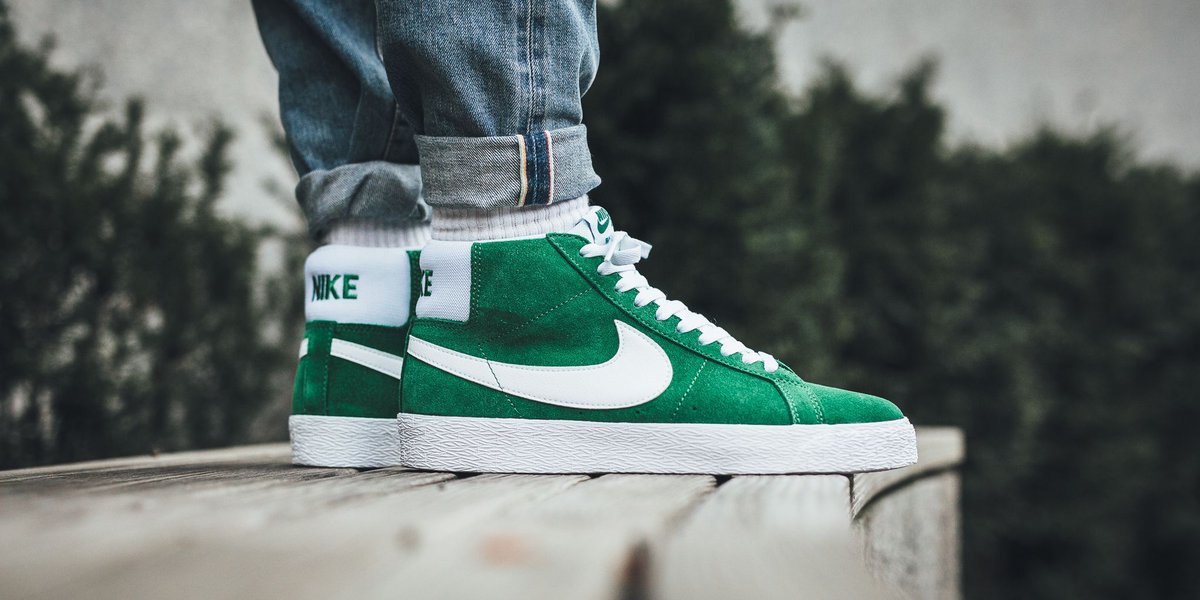 nike blazer mid green