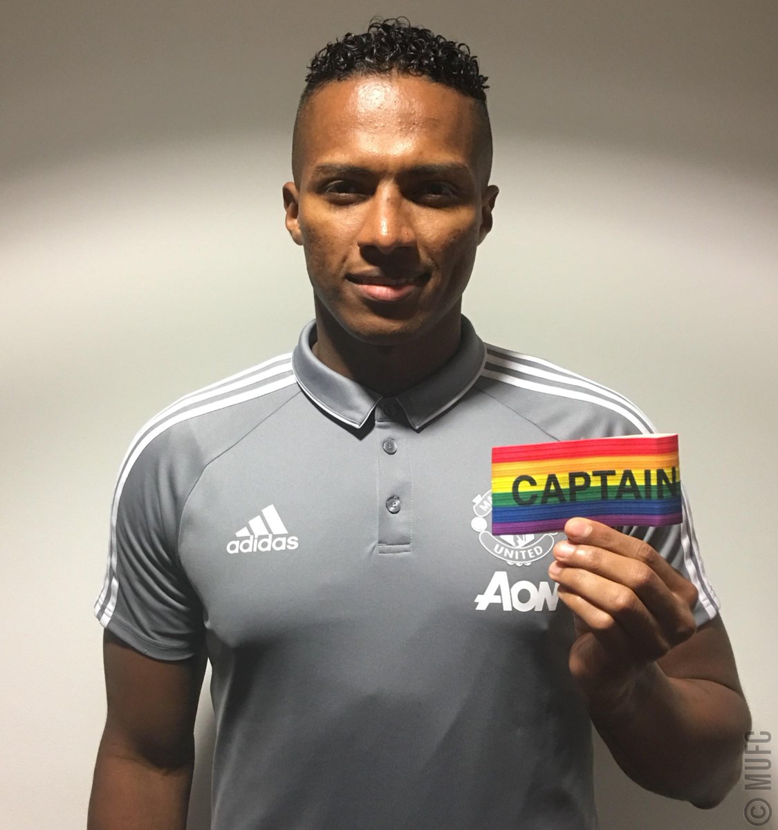 We're dedicating today's game against Brighton to <a href="/StonewallUK/">Stonewall</a>'s Rainbow Laces campaign. #allredallequal

We would like to remind fans of our commitment to ensuring Old Trafford remains inclusive for all and encourage you to support this aim.