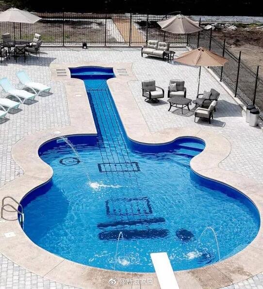 LovDock's tweet photo. Add a little creativity and fun to your life.❤
Find more pool #accessories HERE>>https://t.co/wQoNxKKUWG.

#design #designidea #decor #outdoor #outdoorfurniture #swimming #enjoyment #creative #fun #pool #blue #guitar #water https://t.co/dNhpyH4AyE