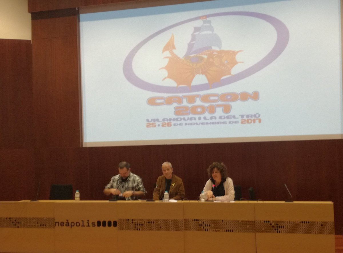 BibliotequesVNG's tweet photo. S'inaugura la 'I Convenció Catalana de Ciència-ficció i Fantasia' que tindrà lloc a l'espai @neapolisvng al llarg del cap de setmana: https://t.co/Wgq3UP6wB3 amb la col·laboració de l'@ajuntamentvng #catcon17 #cienciaficcio #fantasia https://t.co/dd1fHLD97p
