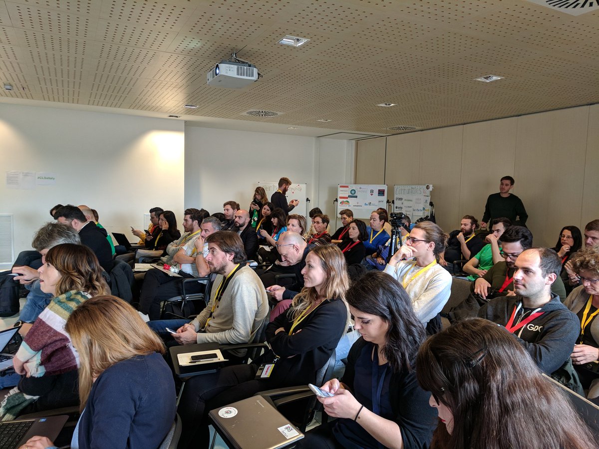 azzurraragone's tweet photo. Today at #CLSxItaly we start with the talk of @rainbowbreeze on "Sense of Community" #CommunityLeadershipSummit #CLS #cmgr #communitymanagement https://t.co/5pyKjIeWWq