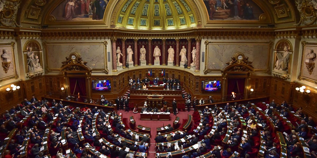 LesCoopHlm's tweet photo. Article 52 : le @Senat adopte le relèvement du taux de TVA de 5,5% à 10% pour le logement locatif social et considère que la réduction de loyer de solidarité n’est pas soutenable pour le secteur #HLM #vivelapl https://t.co/Pa4VYsI2BF https://t.co/MH8ZgknL3x