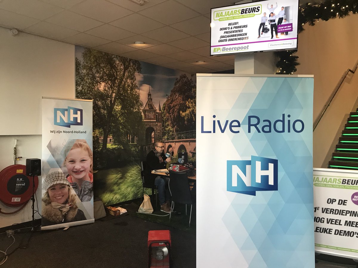 AstridAGEVENTS's tweet photo. Vandaag live met NH Sportcafé bij @epbeerepoot in Hoorn met o.a. Leo Driessen, Steven Rooks, 
Rinus Israël en Jan Jongbloed.@NHNieuws @NHSport_  Dank @frankootes  en Erik Meijer voor gastvrijheid! https://t.co/Nw1mbyD181