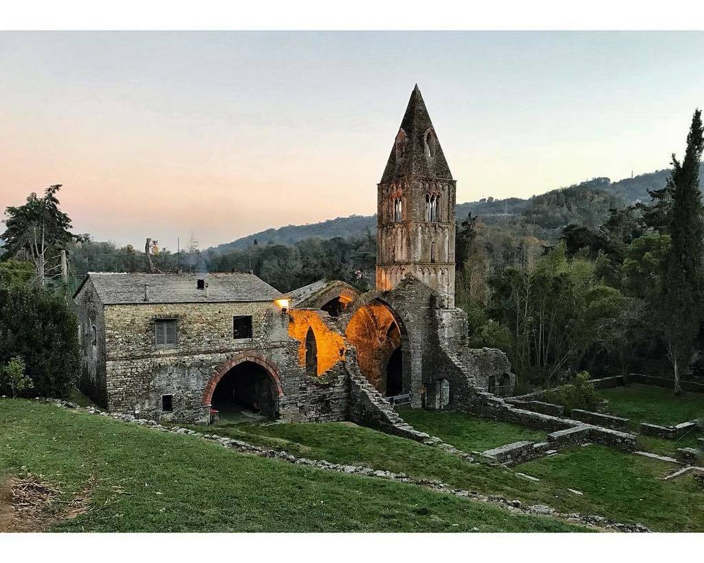 Monastere Hashtag On Twitter - 