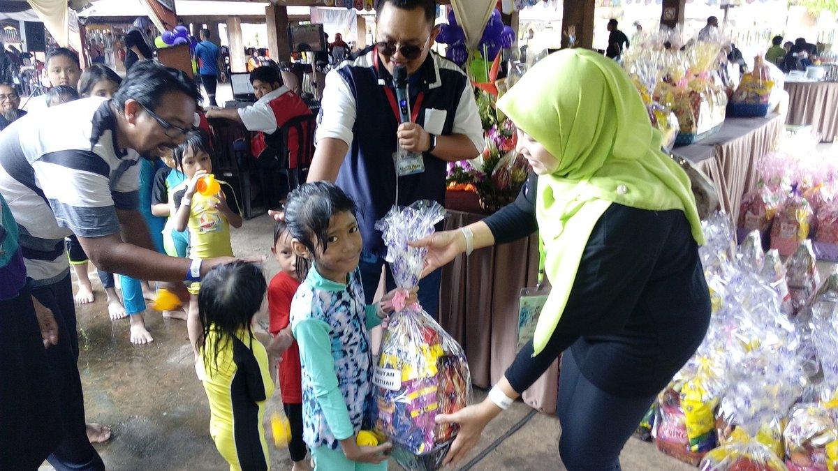 LPPKN_Perak's tweet photo. 25.11.17 - Sambutan BKK1M peringkat ng. Perak 2017 di Lost World Of Tambun @LPPKN @lppkn_ukk @norlasiah1958 @ https://t.co/OIouWi3oRu