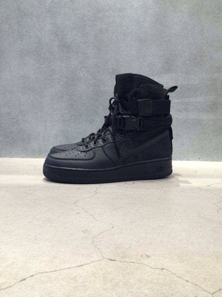 MT_HARAJUKU's tweet photo. <NIKE>WMS SF AIR FORCE 1が入荷。
23-29cmまで展開
19,000円(+tax)
#nike #airforce #specialfield https://t.co/3l8yTHr8mu
