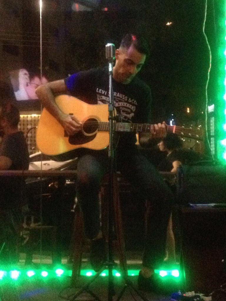john_mccam's tweet photo. Last night at the 091 Bar Boutique. Classic Rock Acoustic Show. https://t.co/WJHokSfWZK
