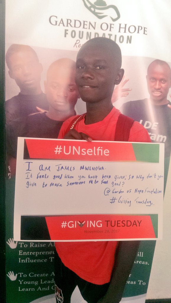 wangechichomba's tweet photo. Well, why not give to the society? Why not appreciate those who have been of help to us. @GardenofhopeFdn will be giving back to our Kibera community. Come join us on Thursday 30th
#backtothecommunity
#GivingTuesday
@GivingTues
@GivingTuesdayKe
@EAAG_Africa
@trizahpkania https://t.co/m7v2DRe6Op