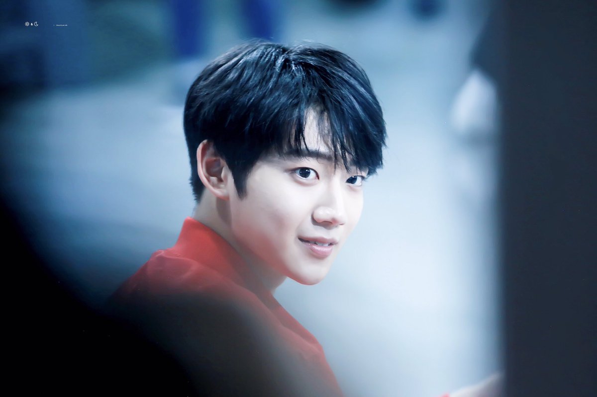 sunandmoon9901's tweet photo. <HQ>171121 팩트인스타  🎬🎬🎬

#안형섭 #형섭 https://t.co/PYalVTGqC0