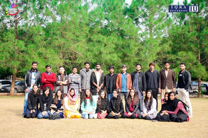 TECTIQS's tweet photo. Team Decor.
#TectiQs17 #TeamTectiqs #TectiQs #IUIC #IqraIslamabad 
Credits: Muhammad Talha (photography Head) &amp; Team https://t.co/5TWwnrxL3o