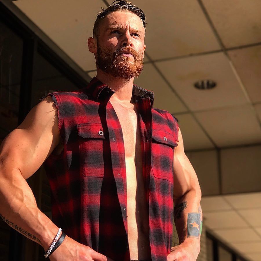 CowboyConnexion's tweet photo. 🤠 @travis_magicmen #travis_magicmen
.
#cowboy #cowboys #cowboysofinstagram #muscle #muscles #fit #fitness #fitfam
. .
RepostBy @travis_magicmen: "When your sister takes the last piece of Pecan pie... 😏😏😏 Hope you all had a very happy Thanksgiving.  C… https://t.co/MUKNBL9VMO https://t.co/ys0eMXg9jD