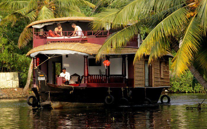 TravelAlka's tweet photo. Kerala Tour Packages - Best Cheap price Kerala tours &amp; travel packages at https://t.co/wKjONn32Fk. Click to book customized Kerala packages &amp; get exciting deals for Kerala. https://t.co/NMuiegKb2s https://t.co/aR9m3jqX3i