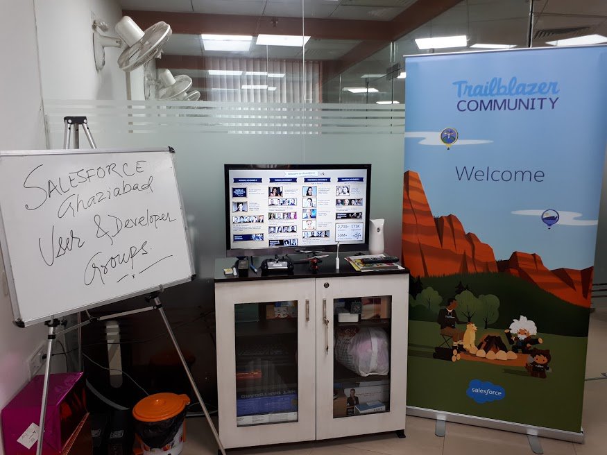 Ghaziabad_SFUG's tweet photo. #DFGG17
#GhaziabadSFUG
#GhaziabadSFDUG
#Salesforce
#SalesforceOhana https://t.co/nrlzSWN9Dz