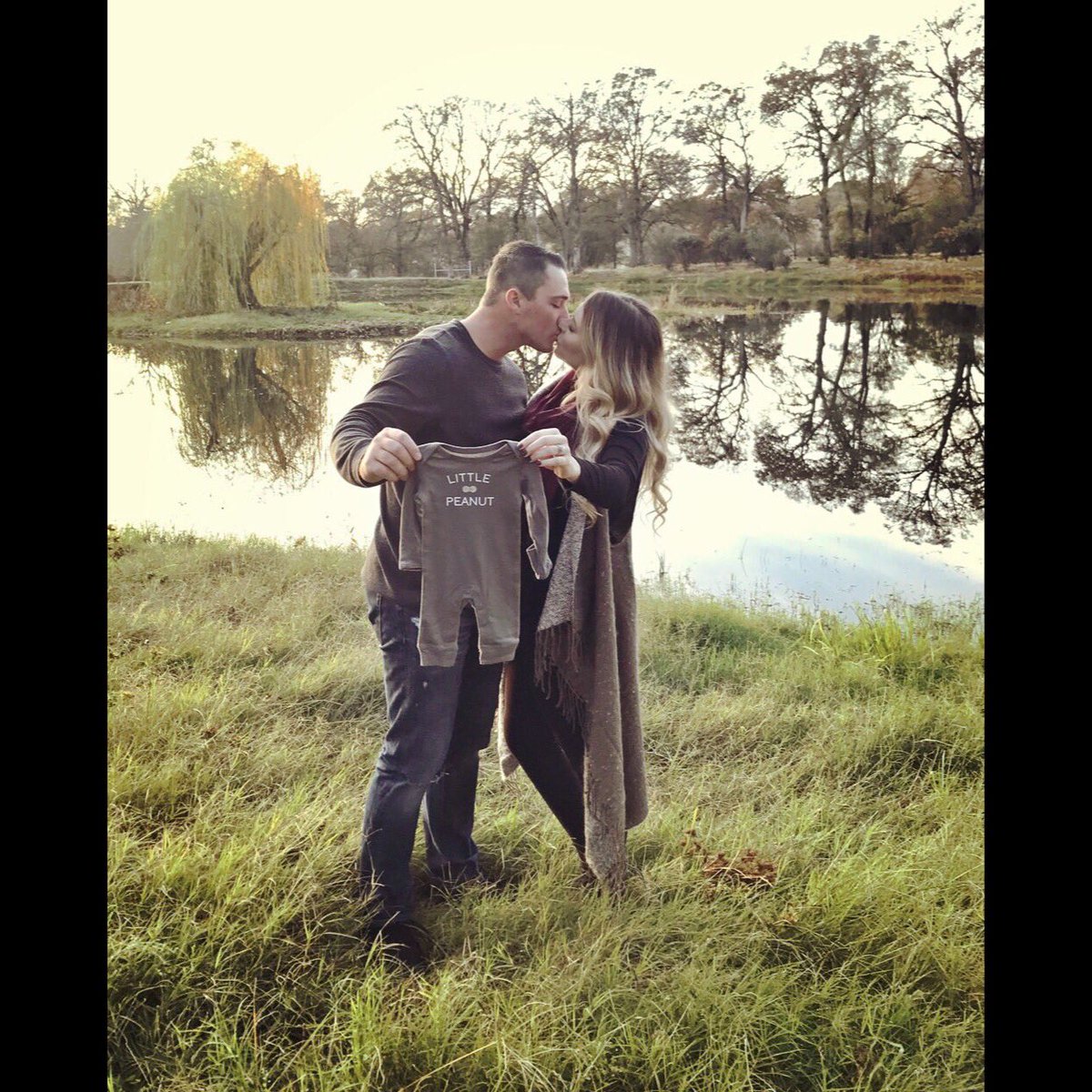 AlyssaAnn1127's tweet photo. This is still so surreal to me that we will FINALLY be parents in May 2018! Medicine has been doing it’s job&amp;my Dr. is amazing! God just needed us to be patient with HIS timing. This little miracle is so loved already! You are all we’ve ever wanted 🙏🏼👶🏻❤️ https://t.co/XV20AjYU2b