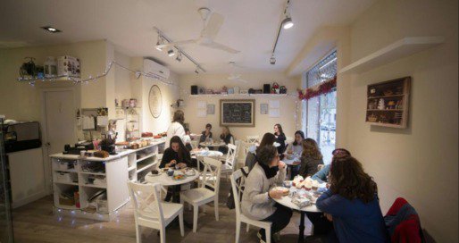 _lavall's tweet photo. Ja saps com crear ambient nadalenc a casa teva? Inscriu-te al taller de decoració de galetes!!! https://t.co/lG7L2LPkcB #Nadal #galetes #decoració https://t.co/l1fN0p6m8m