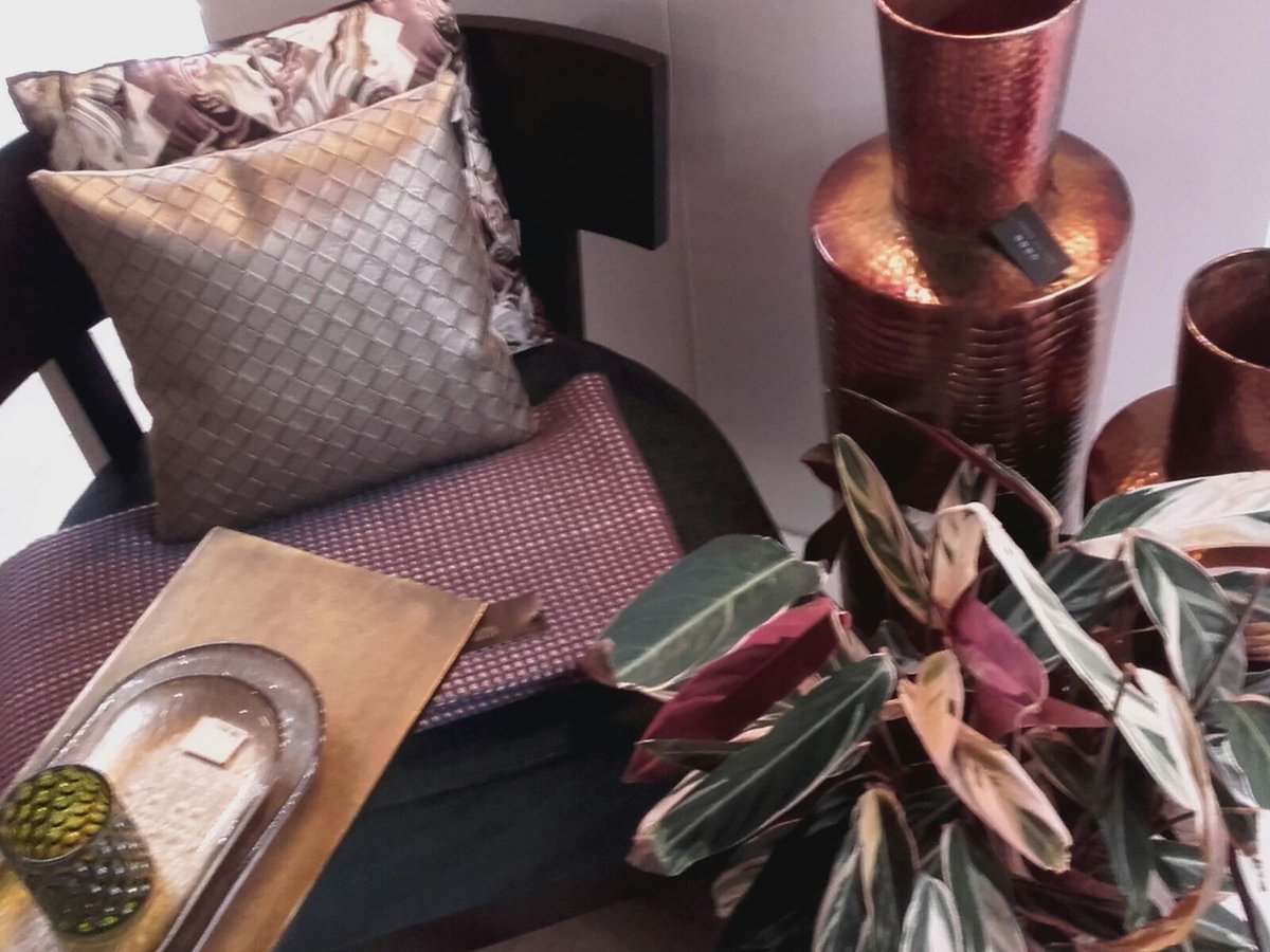 AlexSchutter's tweet image. Afgelopen week hebben we het Dome Deco shopconcept bij wooncentrum Veerman voorzien van de nieuwe collectie.
#domedeco  #veerman #volendam