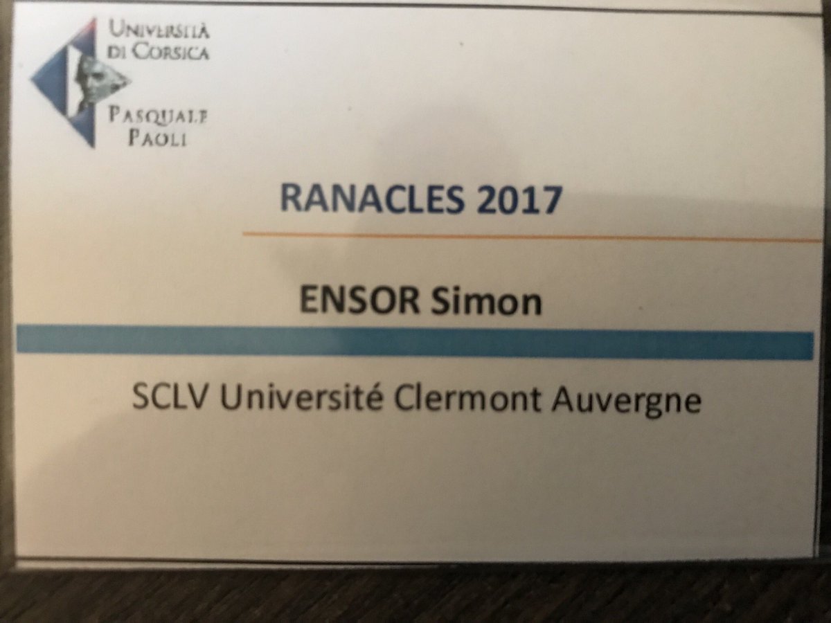 sensor63's tweet photo. Last day of #RANACLES2017. (He discovers) « I HAZ BADGE » :-) https://t.co/6nwhhYGLcD