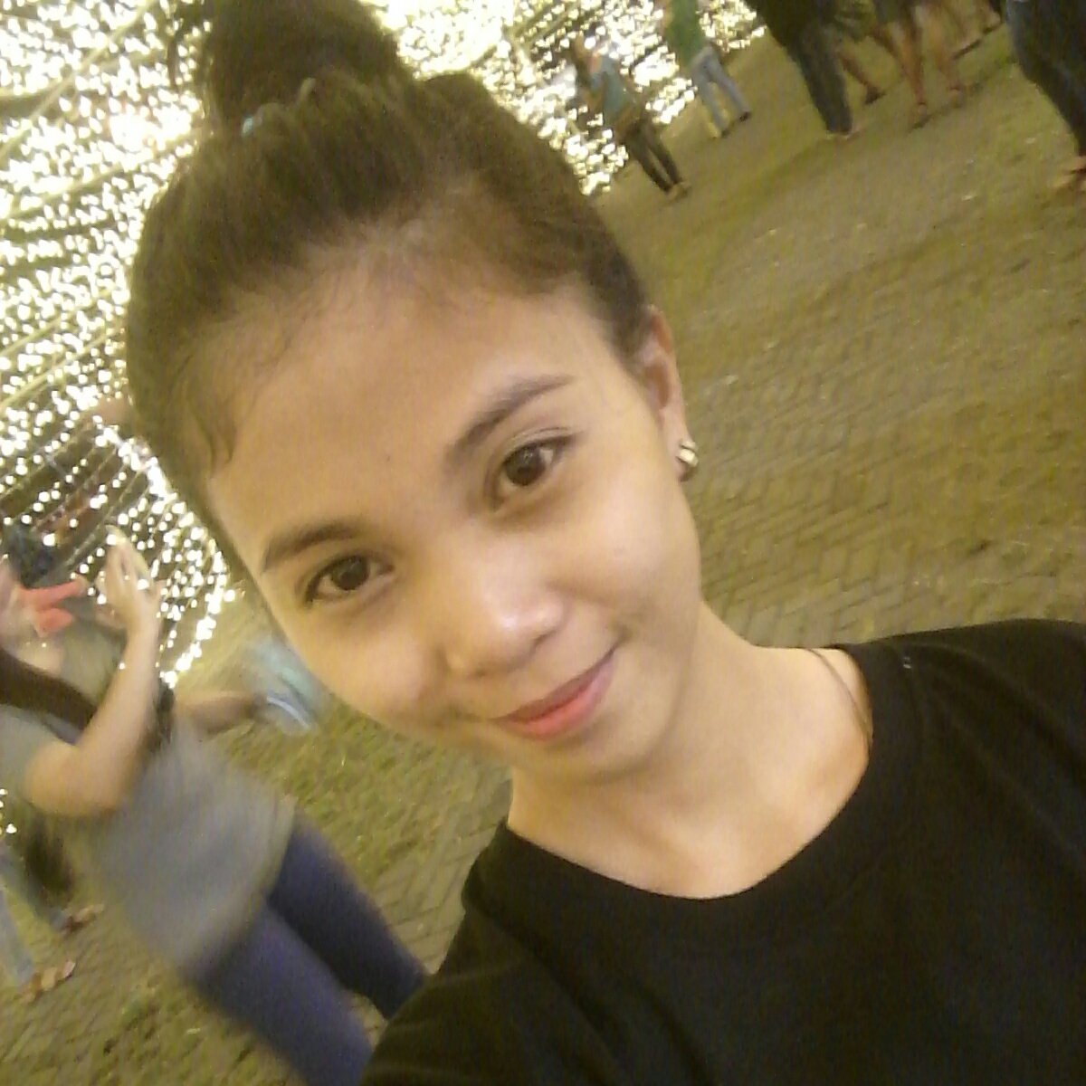mae_dadang's tweet photo. #NewProfilePic..😄😄 https://t.co/7NADb6NNRG