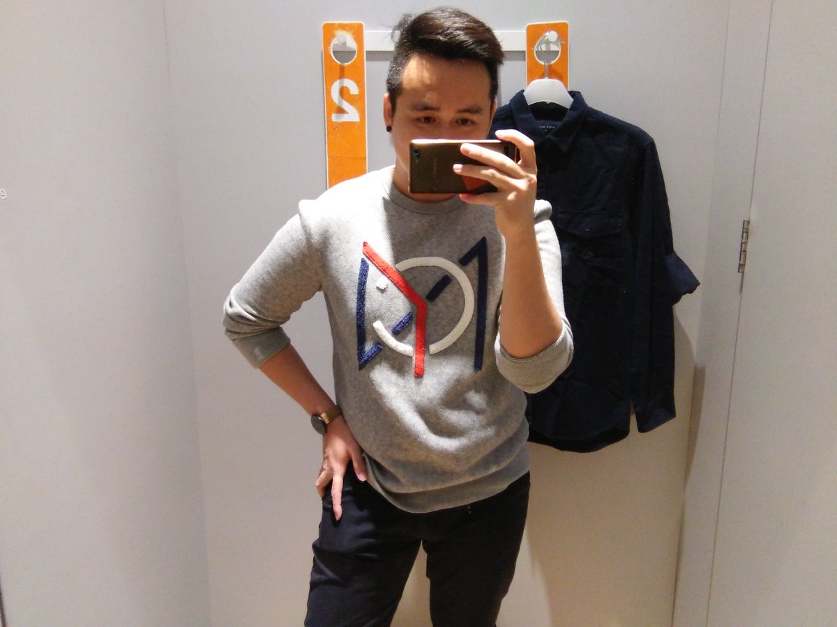 Alexwesly3's tweet photo. sambil shopping sambil vote gak!!
Keep on voting guys! kasi sammy top! kasi meletop! kasi up trending! malaysia boleh !

#MissUniverse #Malaysia https://t.co/dTTQpg84Oy