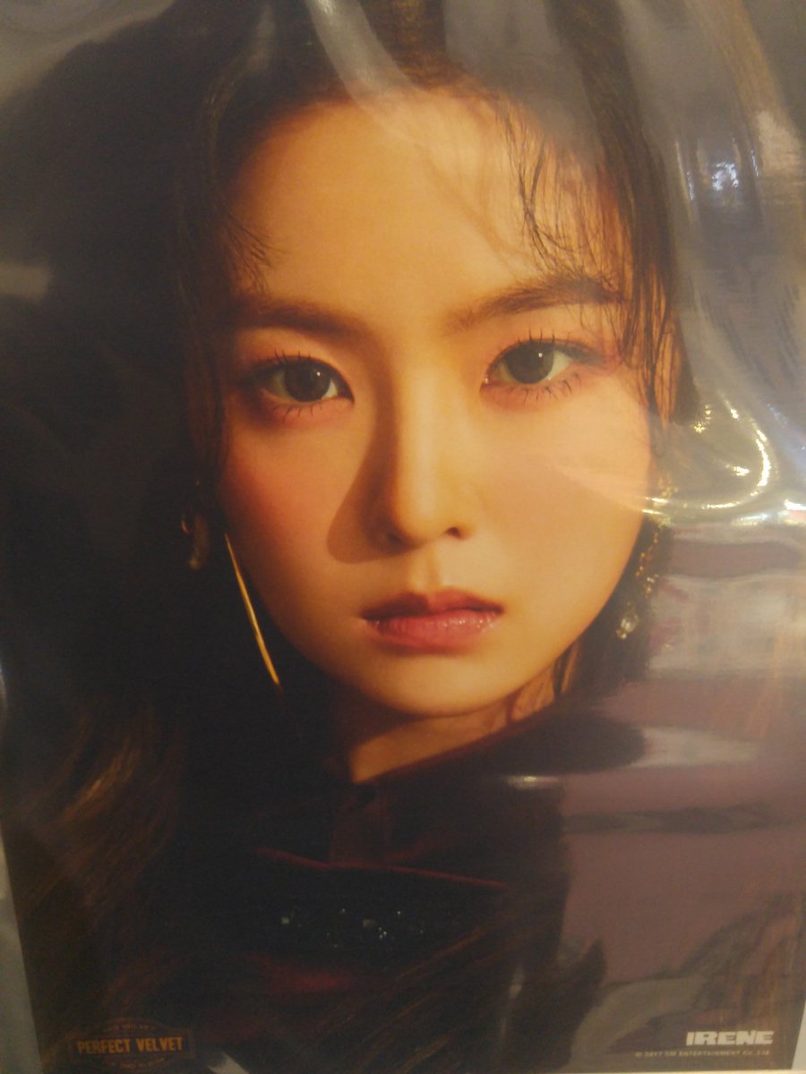 mintber's tweet photo. 고급인화사진이랑 포토세트 https://t.co/k5yNgvXQhH