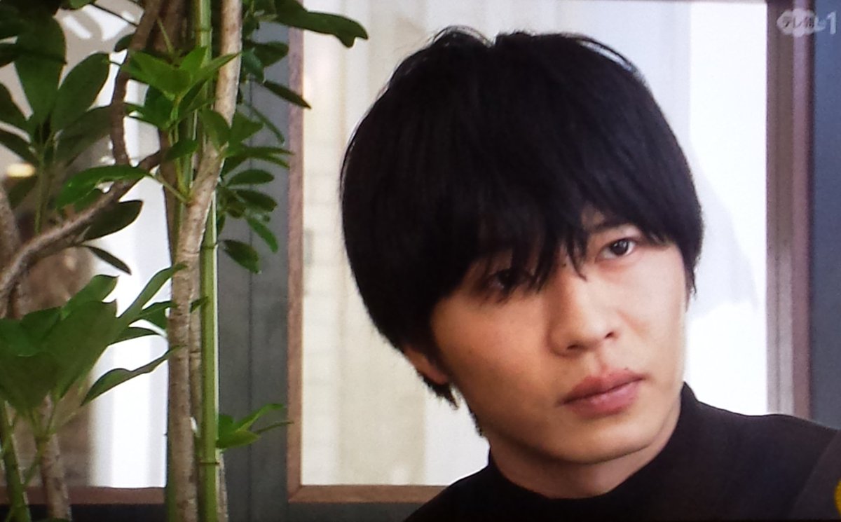 りか リプ遅れ気味 Pa Twitter 26歳圭くん まっすぐな男 仕事も出来て面倒見よくて スーツもおしゃれないい男 こりゃ惚れなきゃうそだろ熊沢さん でも片想い このパターンな チェイス窪田くんと同じ年齢時なのに大人っぽいなあ 貫地谷ちゃんに波岡さんも