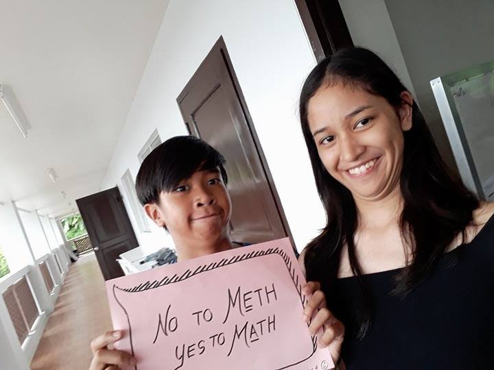 gnellieee's tweet photo. Make A Teacher Happy... Do math, not meth. :))
#Mathematics4 https://t.co/BVZ4ZHW6a1