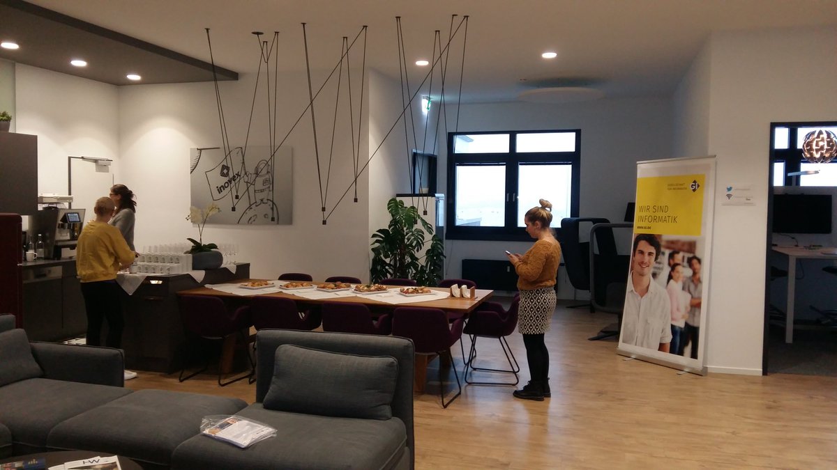 Informatiktage's tweet photo. In Erwartung des 2. Tages des #DevCamp17 bei @inovexgmbh in Hamburg. https://t.co/HglPi1H2Zk
