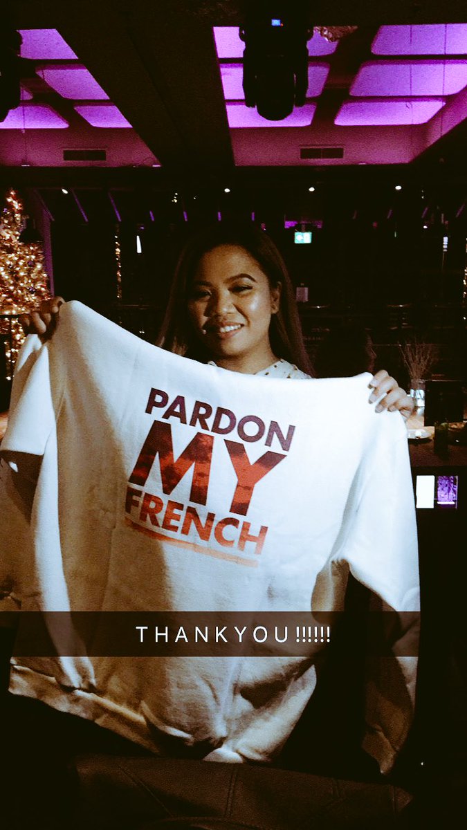 _princessmel's tweet photo. Thank you friends! Best birthday ever!!! Hella #cheesing #pardonmyfrench #hibae @djsnake #birthdaygirl https://t.co/FxyqF4IhMt