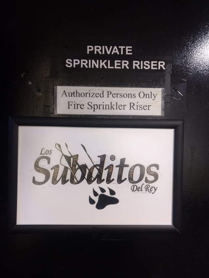 subditosdelrey's tweet photo. Gracias Houston Texas 🙏
Siempre nos reciben con los brazos abiertos!!!!
Y hoy no fue la excepción
#LosSúbditosDelRey
#ELTACONAZO
#escape2001 https://t.co/8LFfaonxRP