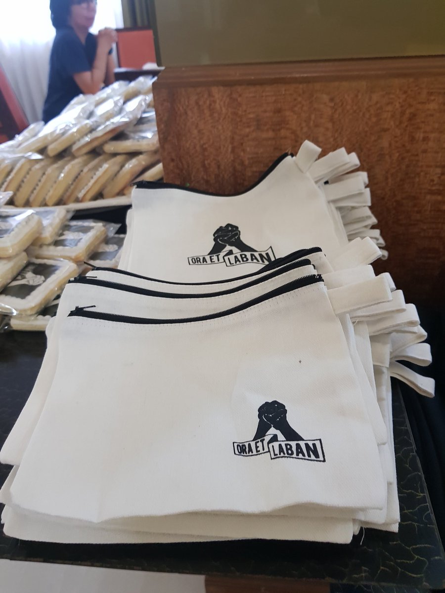 oraetlabanph's tweet photo. Ora et Laban Merchandise available at the venue! These will be officially launched tonight! #OEL1stAnniversary https://t.co/66VMq2HXwK