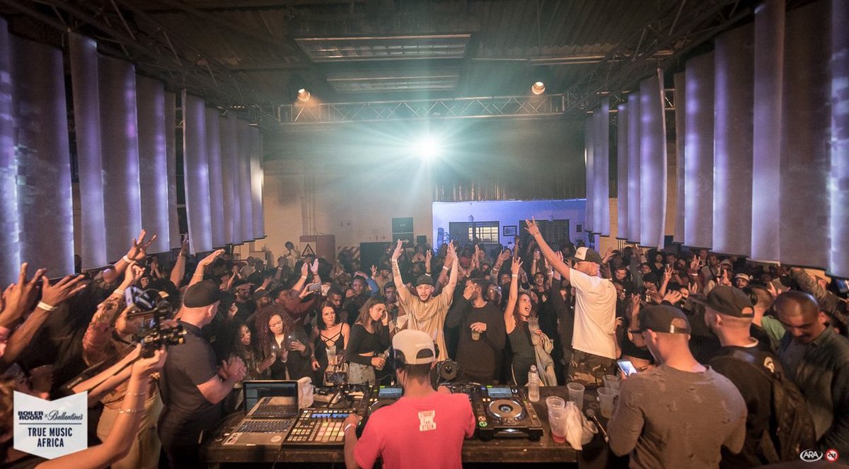 YoungstaCpt's tweet photo. @boilerroomtv was bos! Today we @FivesStreet then later I’m in Kuilsriver &amp; thereafter I’ll be @ Club One Way in Atlantis! STIEK8 like #YASIS https://t.co/3NaN1FqAe8
