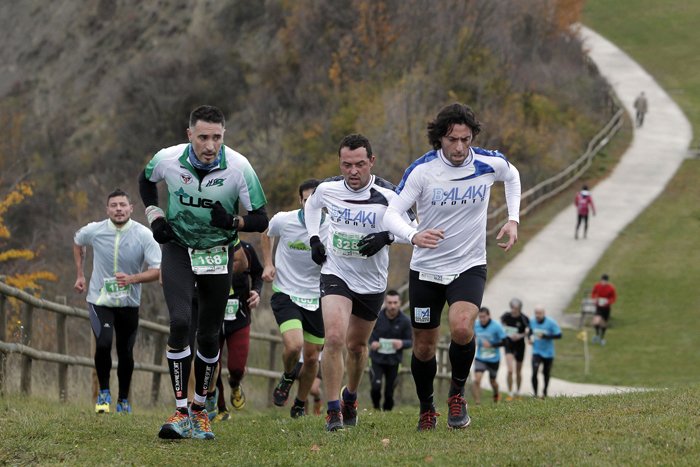 NoticiasNavarra's tweet photo. La montaña más cercana @erripgainatrail #carrerasdemontaña #trailrunning  https://t.co/fagEhgDYPv https://t.co/tUoqsj87xX