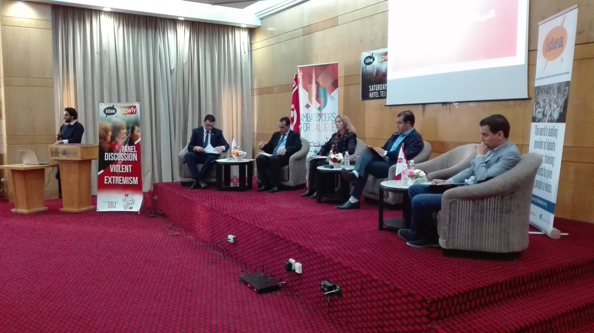IDebate's tweet photo. إبتداء المنبر الحواري حول "التطرف العنيف" بنزل تاج مرحبا في سوسة. شاهدونا على الرابط التالي: https://t.co/NvuN8aX7i6 :D #IDEAMENA #SAWTY #CVE https://t.co/MdKYzl56xO