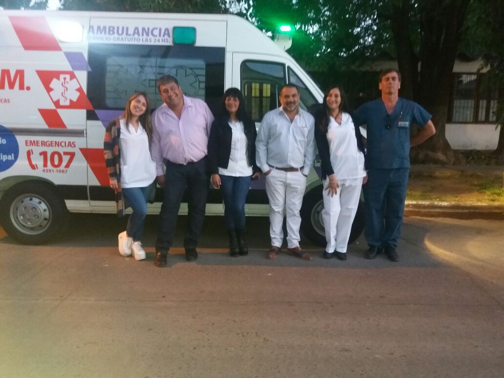 marielmussi's tweet photo. Nueva ambulancia adquirida con fondos municipales para el CAPS 2 de Hudson...Gracias Intendente! https://t.co/sJNyW4su9J
