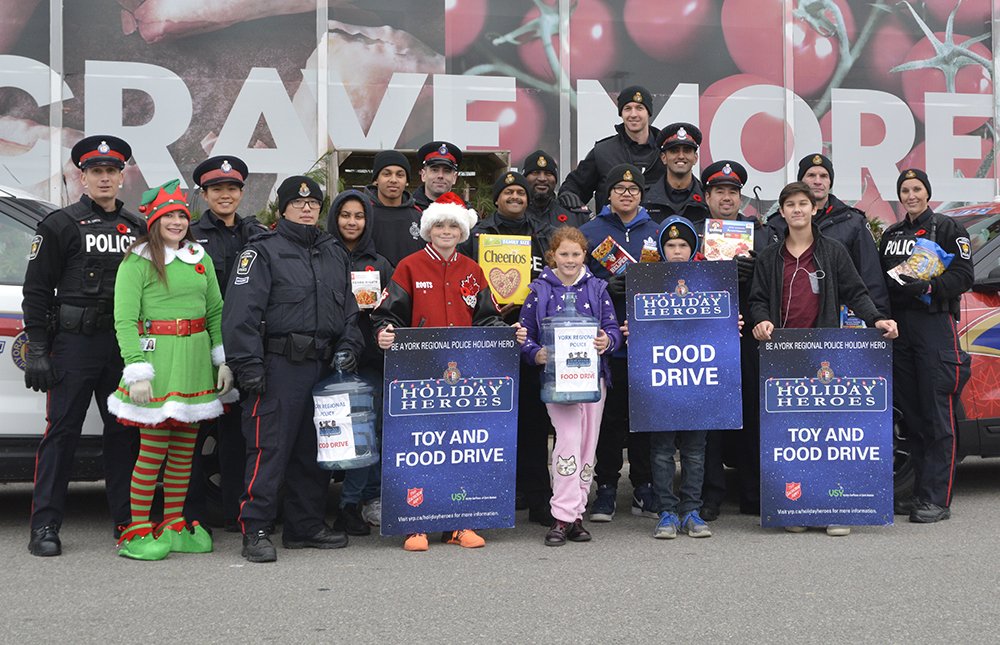 YRP's tweet photo. The #YRPHolidayHeroes Food &amp; Toy Drive elves are at 3 locations today accepting donations.
9 a.m. to 1 p.m. at Canadian Tire, 24270 Woodbine Ave. in Keswick
10 a.m. to 2:30 p.m. at Canadian Tire, 17750 Yonge St. in Newmarket
12 p.m. to 4 p.m. at Costco, 71 Colossus Dr. in Vaughan https://t.co/ILV1b1FMhI