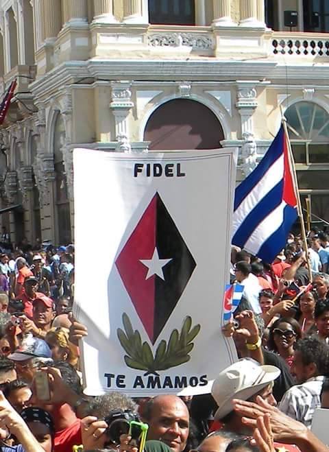 maripesegui's tweet photo. #FidelPorSiempre #YoSoyFidel Vivo, como te recordamos.... https://t.co/VLiyS1DNb2