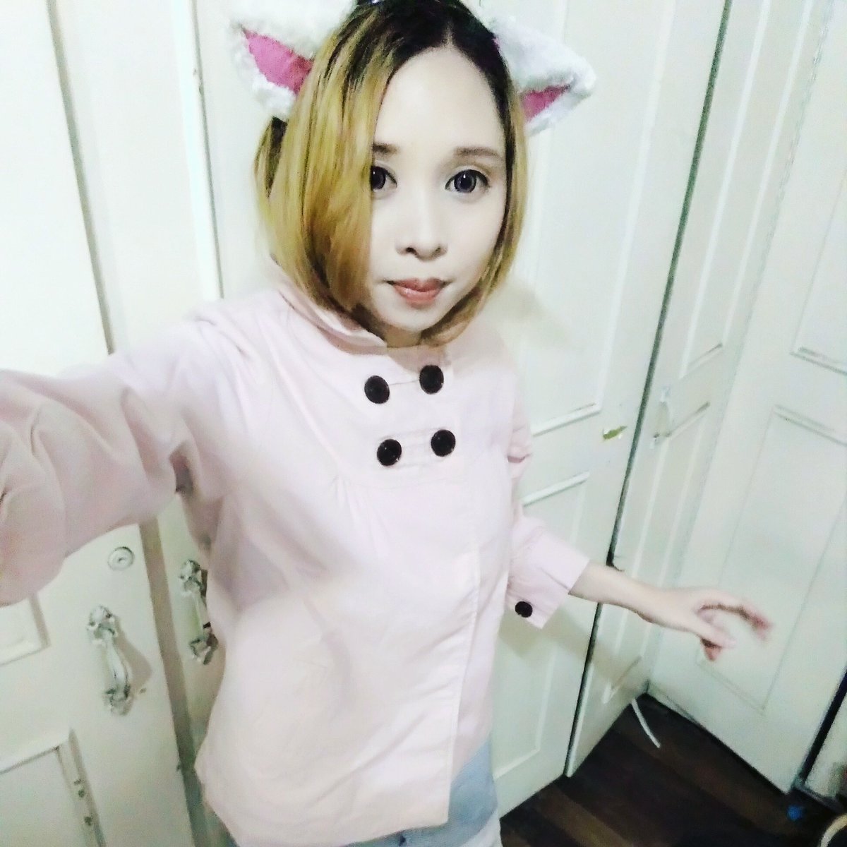 ReshaDoLLy's tweet photo. I have made a blogpost about my cosplay at SM Mall of Asia for Doraemonph

Check at my website at bio
#catcosplay #catgirl #doraemonph #doraemoncollection #girl #blondehair #kitten #kittycat #meaw #anime #kawaiianime #kawaii #cutecat #cosplay #catmeaw #purr https://t.co/a1oTPv0UHx
