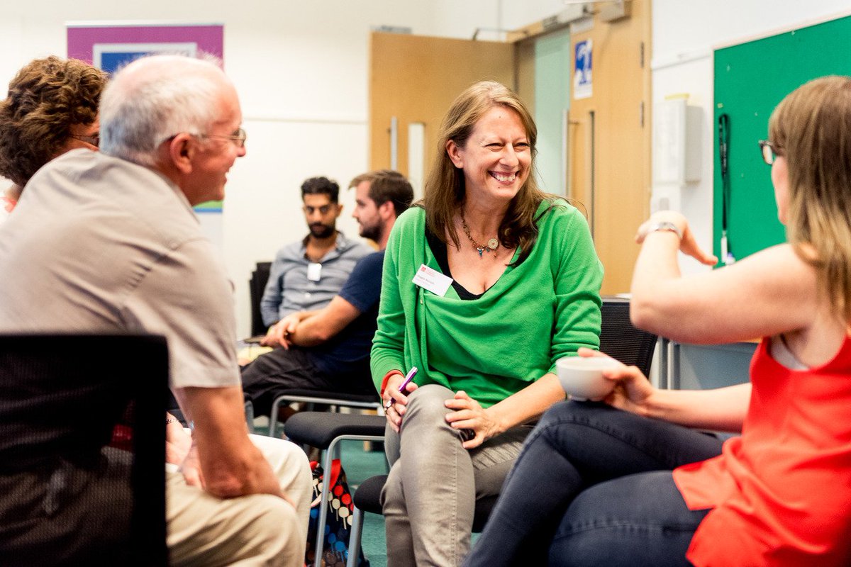 Have a read of this...  bit.ly/2hfFwFC
How to keep the conversation flowing at a networking event